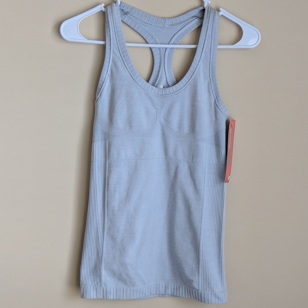 New Balance | NWT Racerback workout tank